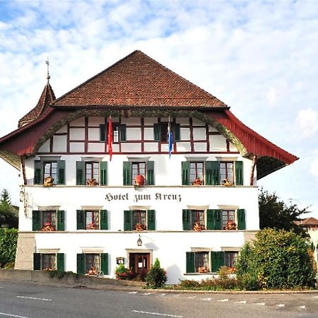 Hotel Zum Kreuz Suhr Екстер'єр фото
