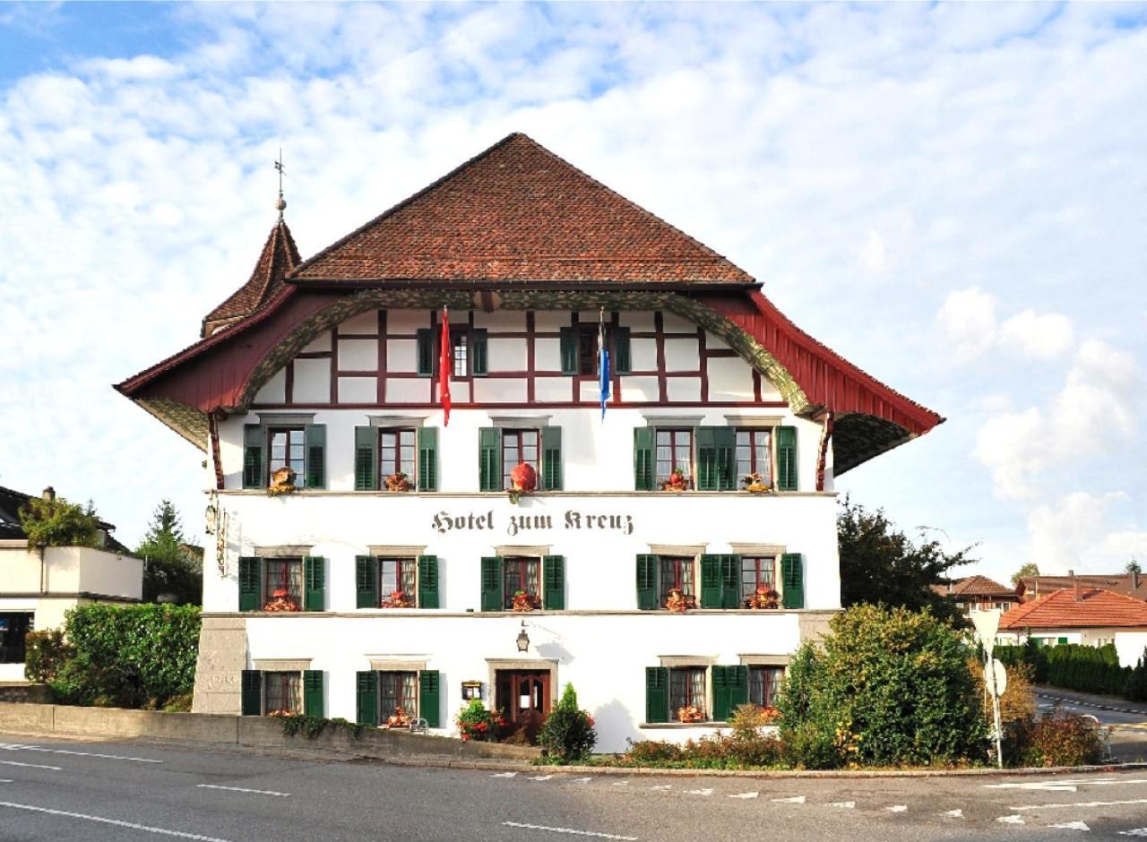 Hotel Zum Kreuz Suhr Екстер'єр фото